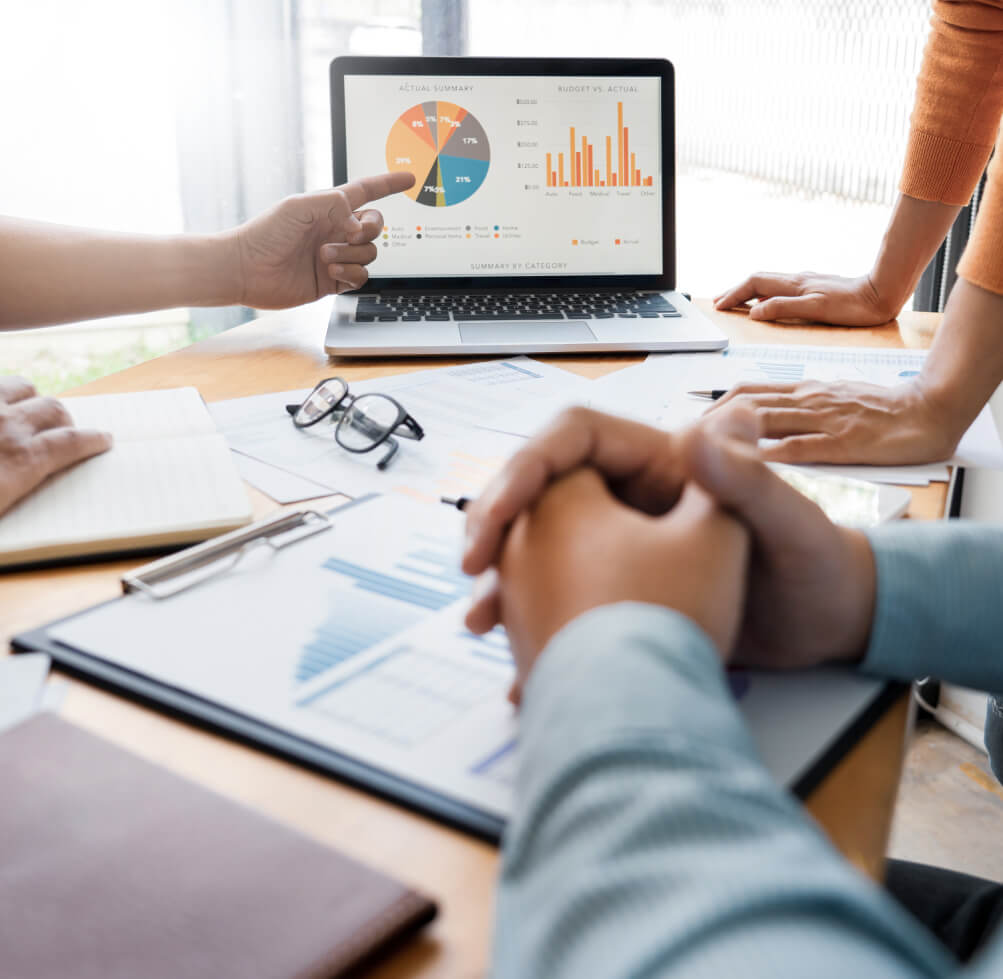 Co-Pilot showing instructions on a tablet to a Pilot